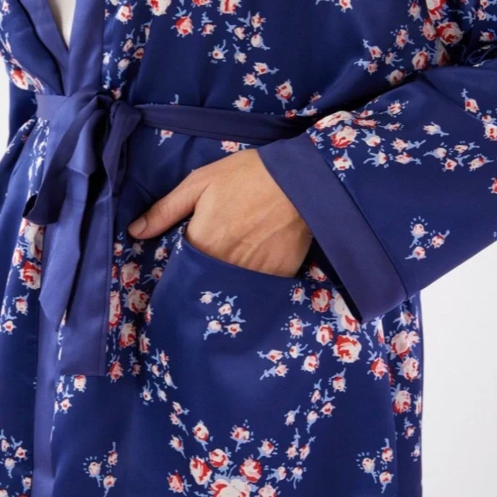 Floral Satin Robe - Picture 8 of 8